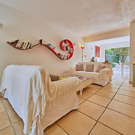 酒店 Les Yuccas 2bedrooms - - Close To Beaches - Pool - Tennis 圣特罗佩